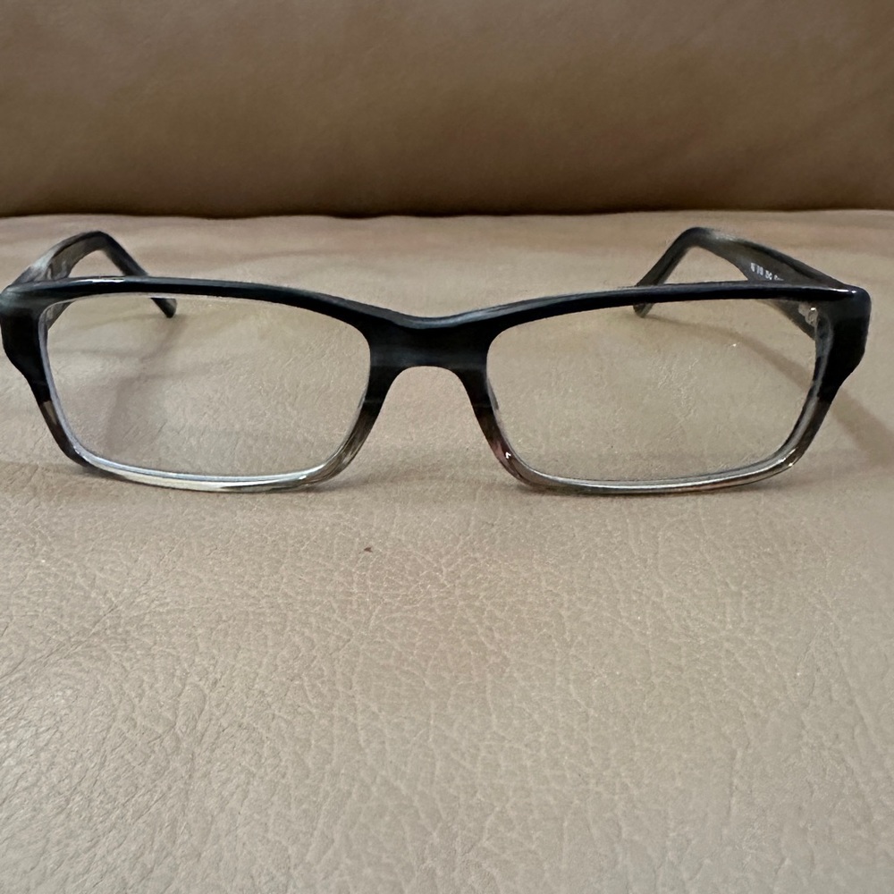 Ray Ban Glasses dark grey white marble color